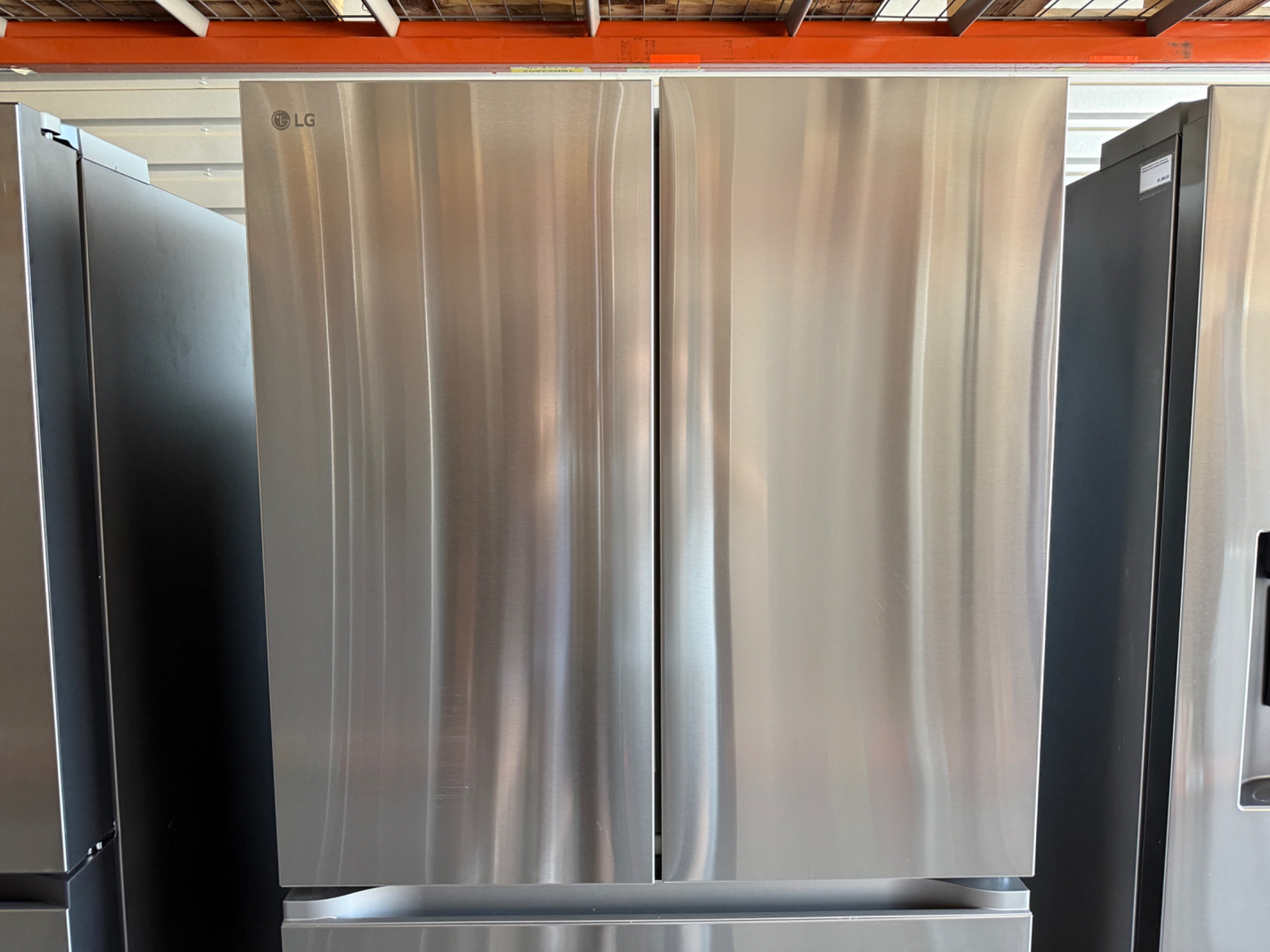 LG Standard-Depth MAX 4-Door French Door Refrigerator (30 cu ft) Model# LF30S8210S — photo 4