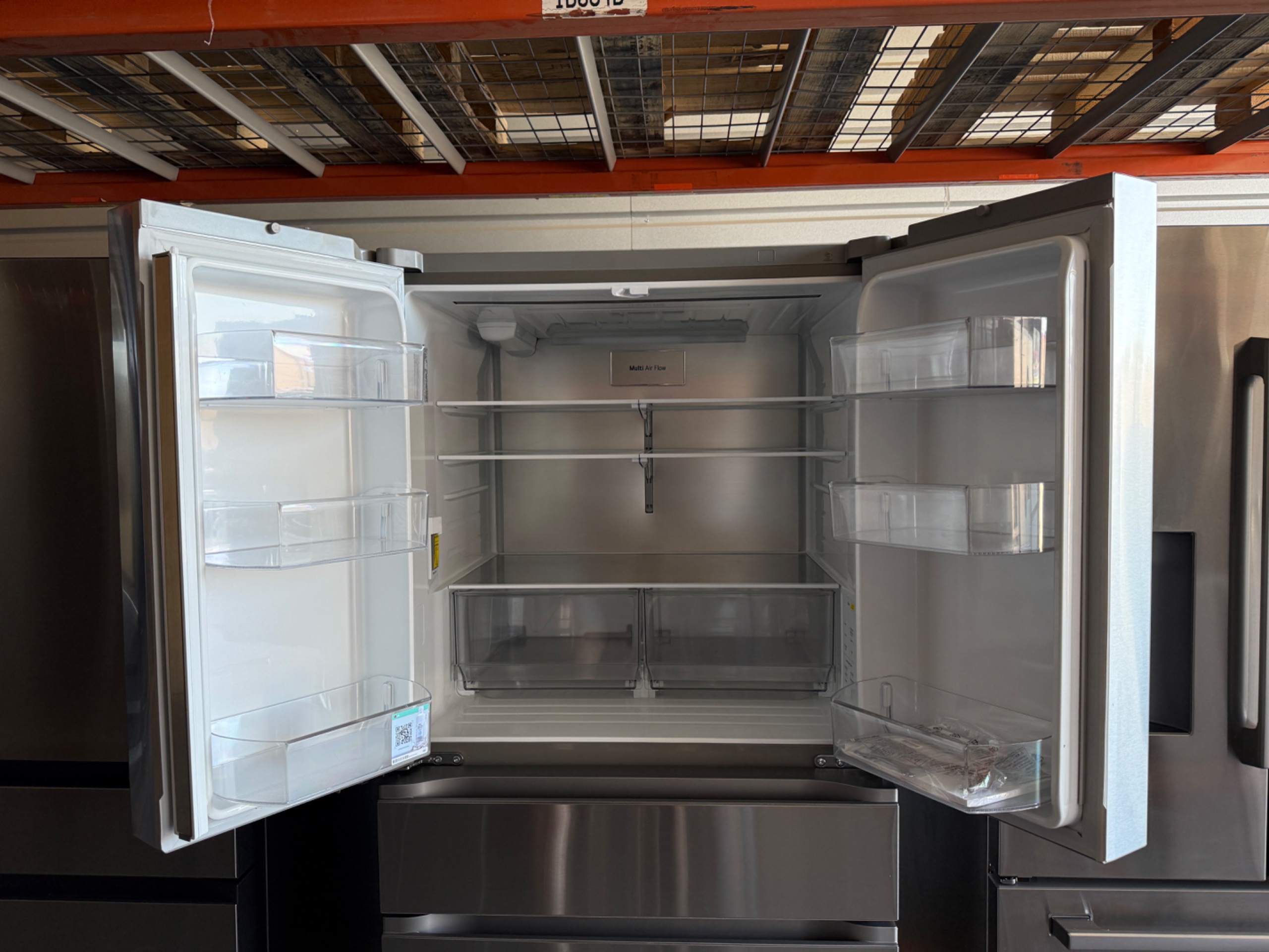LG Standard-Depth MAX 4-Door French Door Refrigerator (30 cu ft) Model# LF30S8210S — photo 7