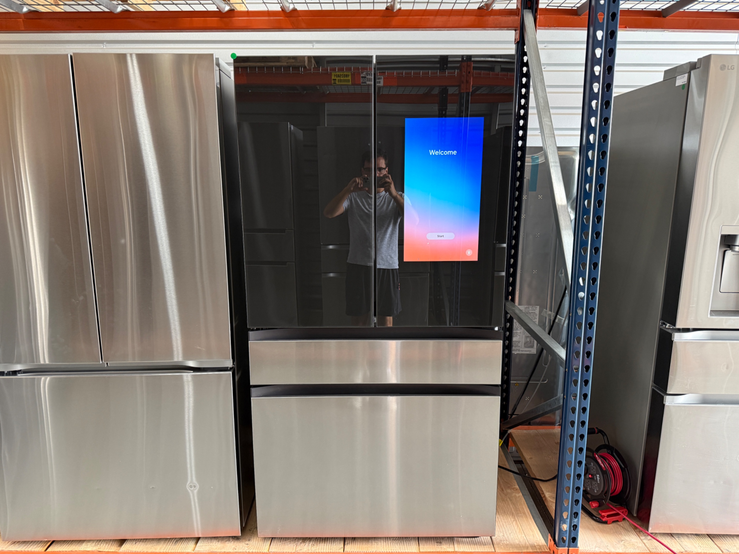 Samsung 23 cu. ft. Bespoke Counter Depth 4-Door French Door Refrigerator with Family Hub in Charcoal Glass/Stainless Steel Model# RF23BB8900QK — photo 2