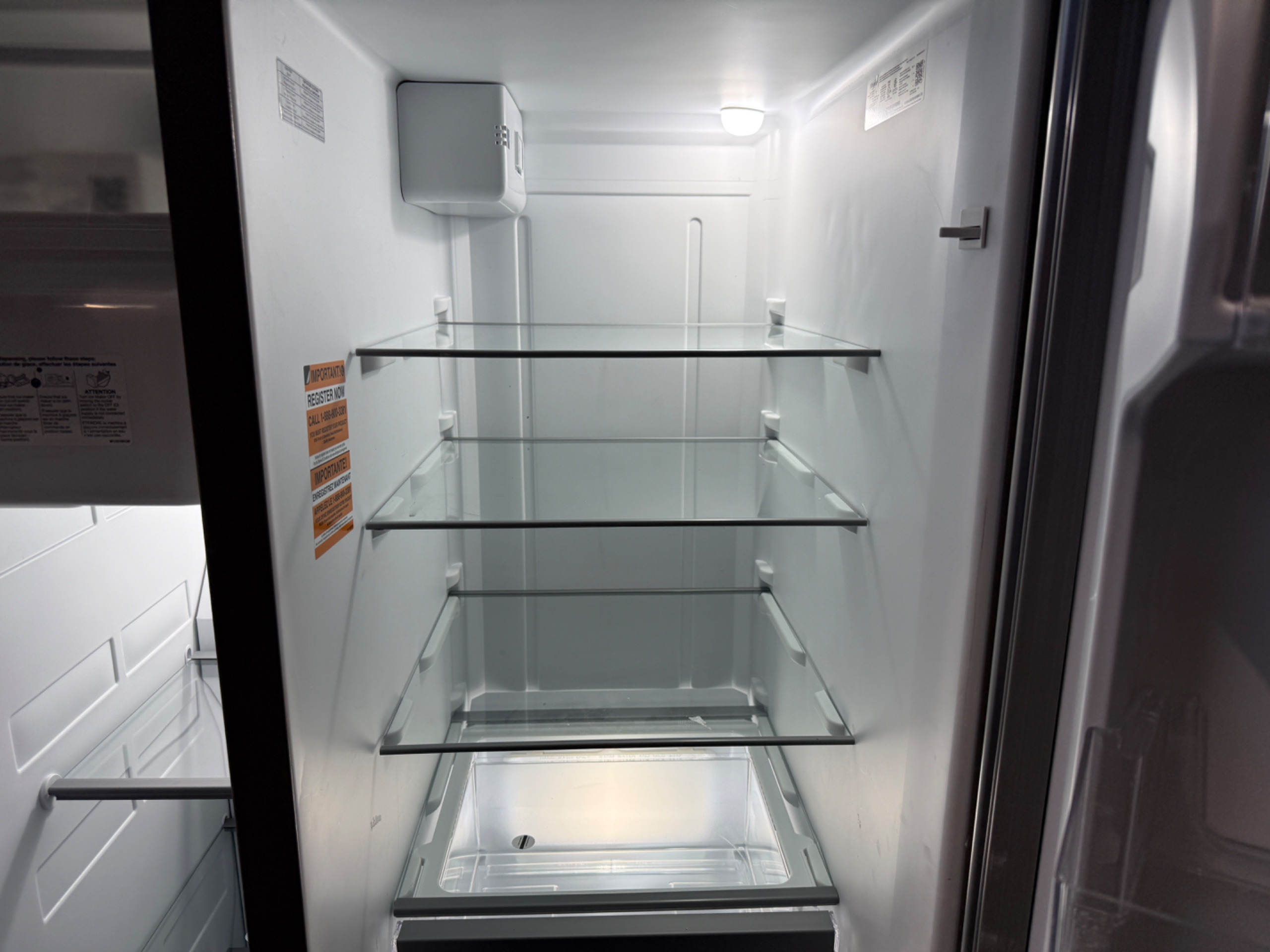 Whirlpool 21.4 cu. ft. Side by Side Refrigerator in Fingerprint Resistant Stainless Finish Model# WRS321SDHZ — photo 4